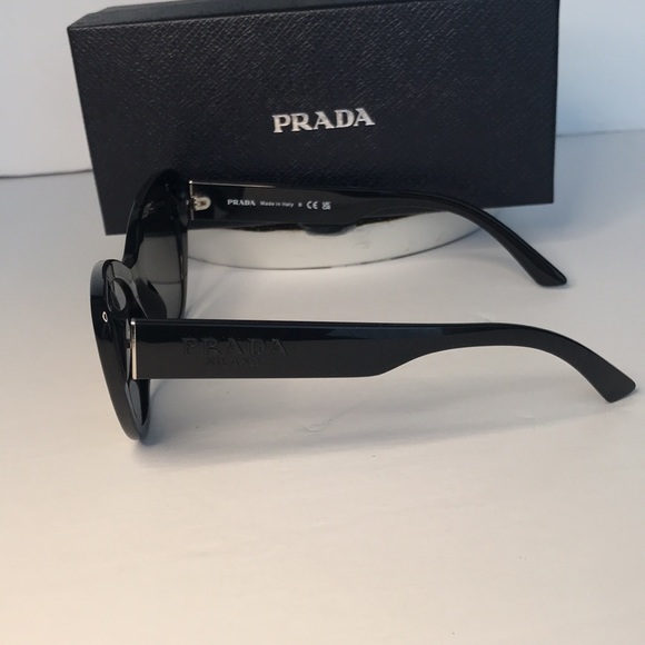 Authentic- 💯- New - PRADA PR 13YS Black Dark Grey Gradient Cat-Eye Sunglasses - Picture 9 of 17